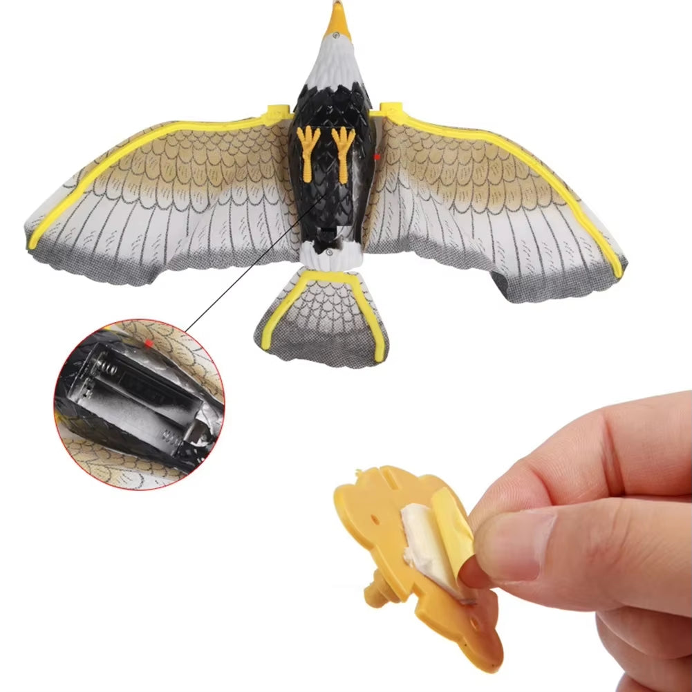 Pet Toy Electric Simulation Fake Eagle Electronic Rotation Simulation Bird Hanging Interactive Teasing Cat Dog Toy Silent Model